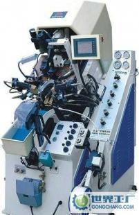 智能制鞋新紀(jì)元 電腦控制油壓自動(dòng)上膠前幫機(jī)引領(lǐng)行業(yè)轉(zhuǎn)型升級(jí)